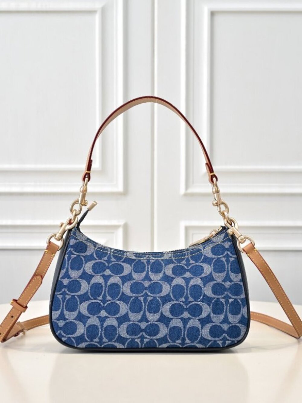 Coach Teri Shoulder Bag Signature Denim CAF82 outlet new - Picture 3 of 8